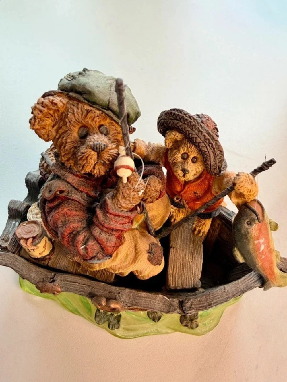 Boyds Bears Melville & Sonny Mine’s Bigger Than Yours Fishing Figurine SKU BB03